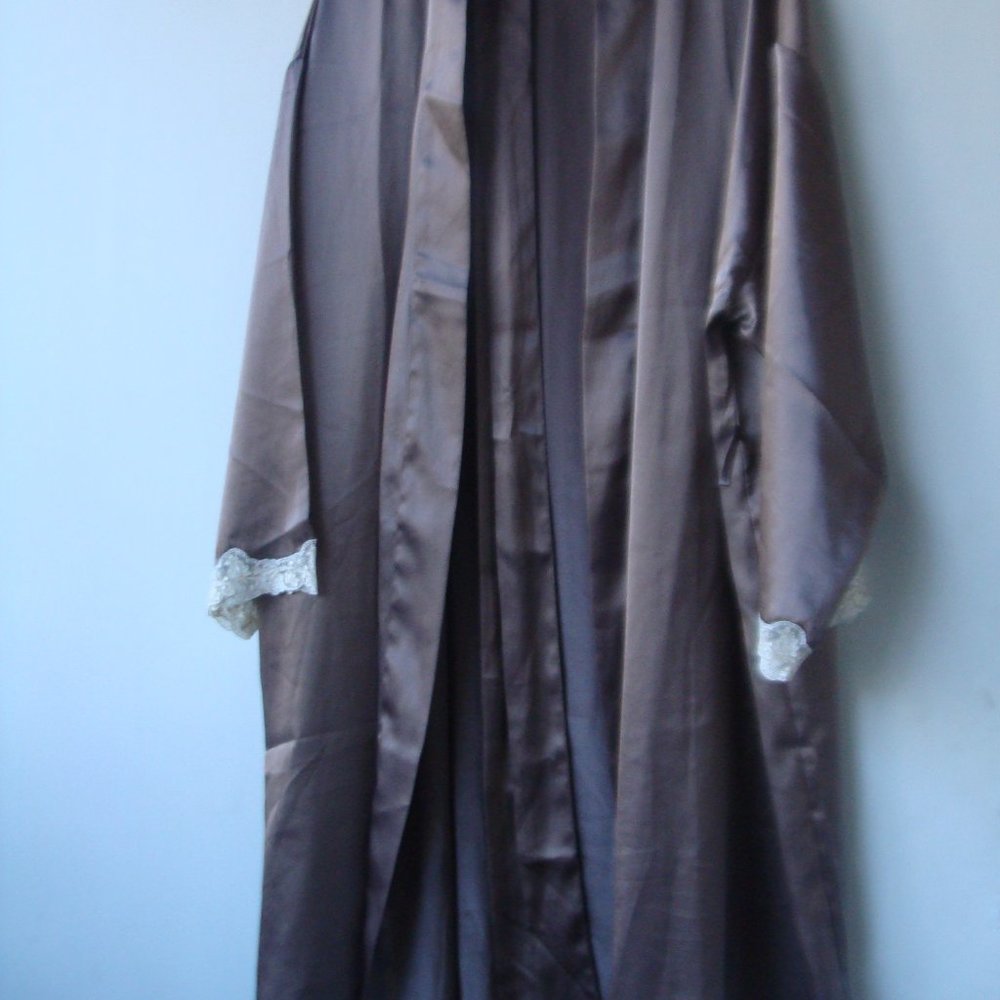 Women's Kimono Sexy Robe Belt Long Bathrobe V-neck Casual Loungewear, Size L-XL